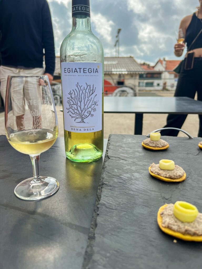 degustation pintxos egiategia dena dela blanc vinification sous-marine
