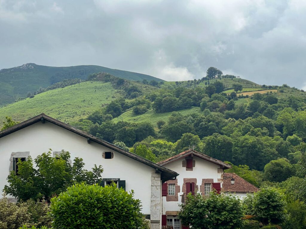 pays basque ainhoa pyrenees terres basques