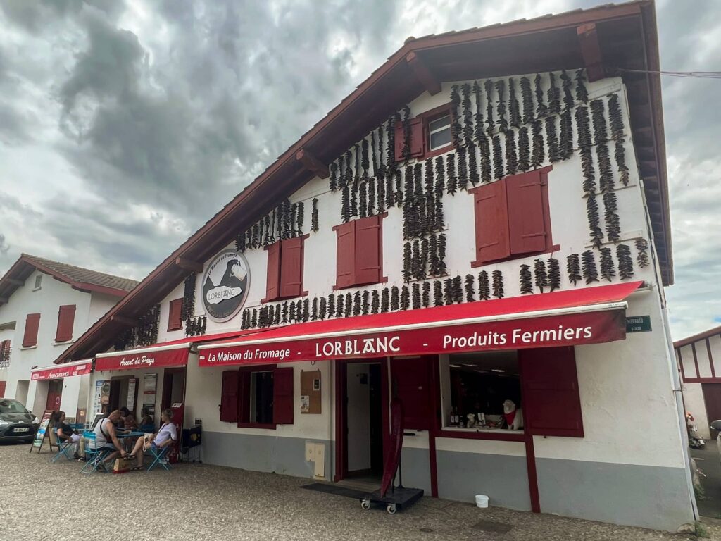 pays basque espelette terres basques